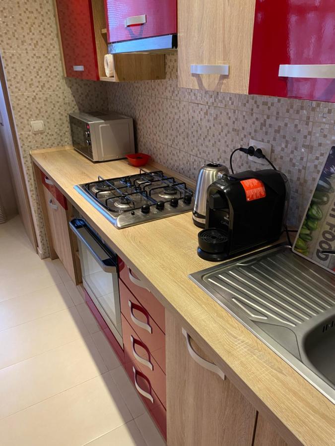 Igi Red Flat With Free Private Parking Leilighet Cluj-Napoca Eksteriør bilde
